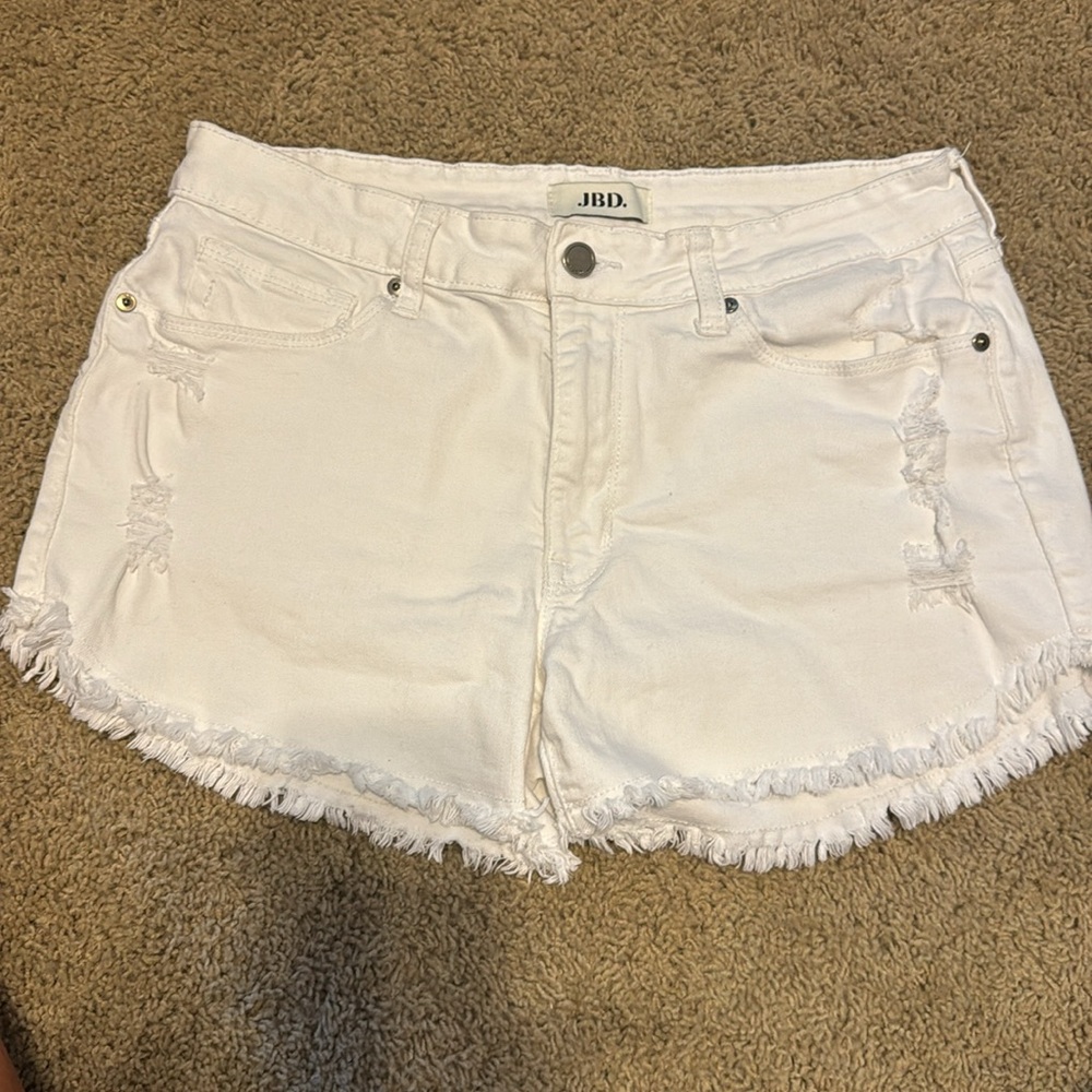 JBD Distressed Frayed Hem Denim Shorts in White